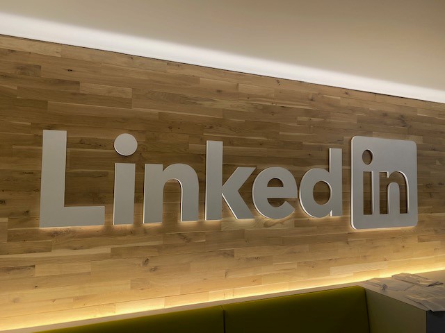 Pro Tips: How To Utilize LinkedIn For Business Development